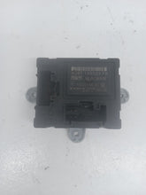Load image into Gallery viewer, Ford Mondeo MK4 2.0 TDCi 2007 - 2010 Passenger Left Side Front Door Control Unit
