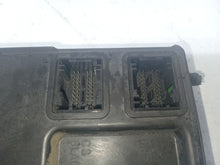 Load image into Gallery viewer, Ford Transit MK7 Euro 4 2.2 FWD 2007 - 2013 Body Control Unit
