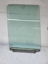 Load image into Gallery viewer, 8318782
