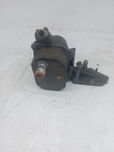 Load image into Gallery viewer, Ford Transit MK7 2.4 RWD Tipper 2006-2014 Oil Filter Housing
