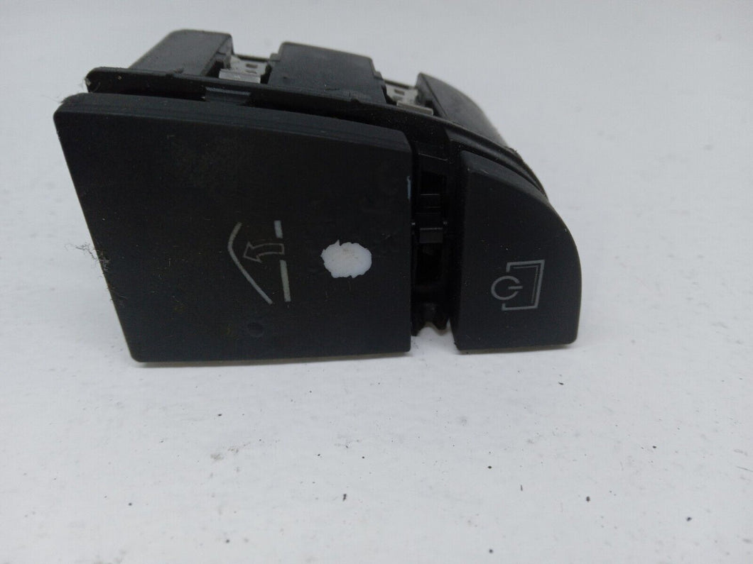 Audi A6 C6 TDi Quattro S Line Avant Glove Box Switch