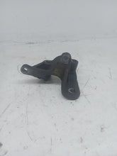 Load image into Gallery viewer, Ford Transit Connect 1.8 TDDI 2003 Fuel Pump Bracket
