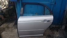 Load image into Gallery viewer, JAGUAR XJ6 X350 REAR PASSENGER  DOOR PLATINUM SILVER MDZ PAINT CODE V6 3.0 2004
