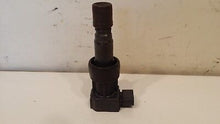 Load image into Gallery viewer, JAGUAR X TYPE V6 SPORT 2.5 PETROL 2003 Ignition Coil

