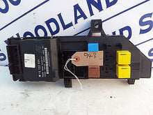 Load image into Gallery viewer, VAUXHALL VECTRA C FUSE BOX AND MODULE  SRI, 2.2, 52 PLATE, PETROL
