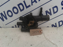 Load image into Gallery viewer, RENAULT TRAFIC SL27 DCI 100 SWB 1.9 THERMOSTAT HOUSING
