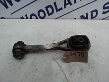 Load image into Gallery viewer, RENAULT CLIO 1.2 GEARBOX MOUNT W REG
