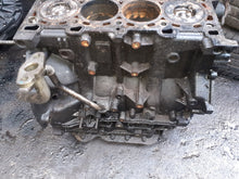Load image into Gallery viewer, Vauxhall Vivaro Renualt Trafic 2.0 M9R Short Motor

