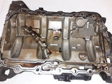 Load image into Gallery viewer, Audi A5 8T3 2.0 TFSi S line Engine Upper Oil Pan
