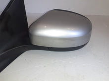 Load image into Gallery viewer, Ford Mondeo MK4 1.8 TDCi 2007 - 2010 Passenger Left Side Wing Mirror
