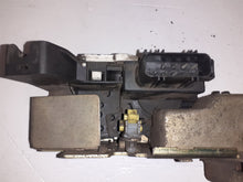 Load image into Gallery viewer, Ford Transit MK7 2006 - 2013 Euro 4 FWD Drivers Right Side Door Lock

