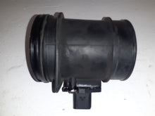 Load image into Gallery viewer, Ford Transit Connect 1.8 TDCi Euro 4 2008 Mass Air Flow Sensor MAF Sensor
