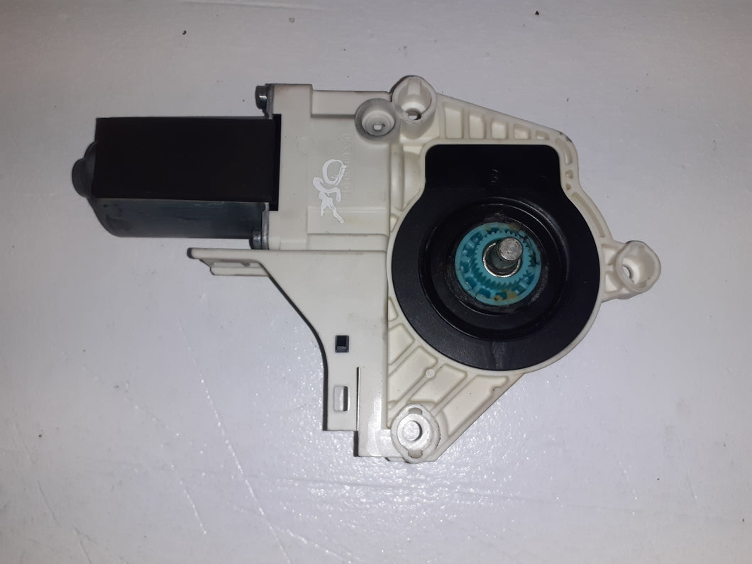 Audi A5 B8 Sport 2.0 TFSI Drivers Right Side Window Motor