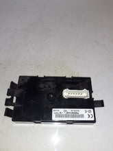 Load image into Gallery viewer, Vauxhall Vivaro Renualt Trafic 2.0 DCi 115 Body Control Module BCM
