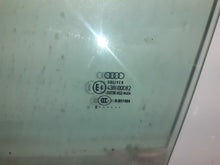 Load image into Gallery viewer, Audi A5 B8 Sport2.0 TFSI Passenger Left Side Drop Glass
