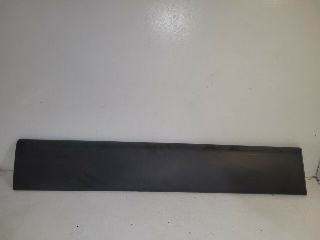 Vauxhall Vivaro Renualt Trafic 2.0 M9R Drivers Right Side Centre Rub Strip Trim