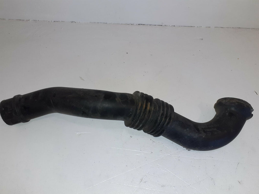 Vauxhall Vivaro Renualt Trafic 2.0 DCi 115 Intercooler Pipe