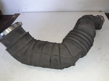 Load image into Gallery viewer, Ford Transit 2.4 TDDi RWD 2000 - 2006 Air Pipe Filter To Turbo
