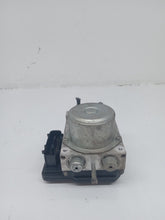 Load image into Gallery viewer, Nissan Juke 1.6 Petrol Dig-t MK1 2010-2014 ABS Pump
