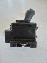 Load image into Gallery viewer, Ford Transit MK7 2006 - 2013 Euro 4 FWD Steering Control Stalk
