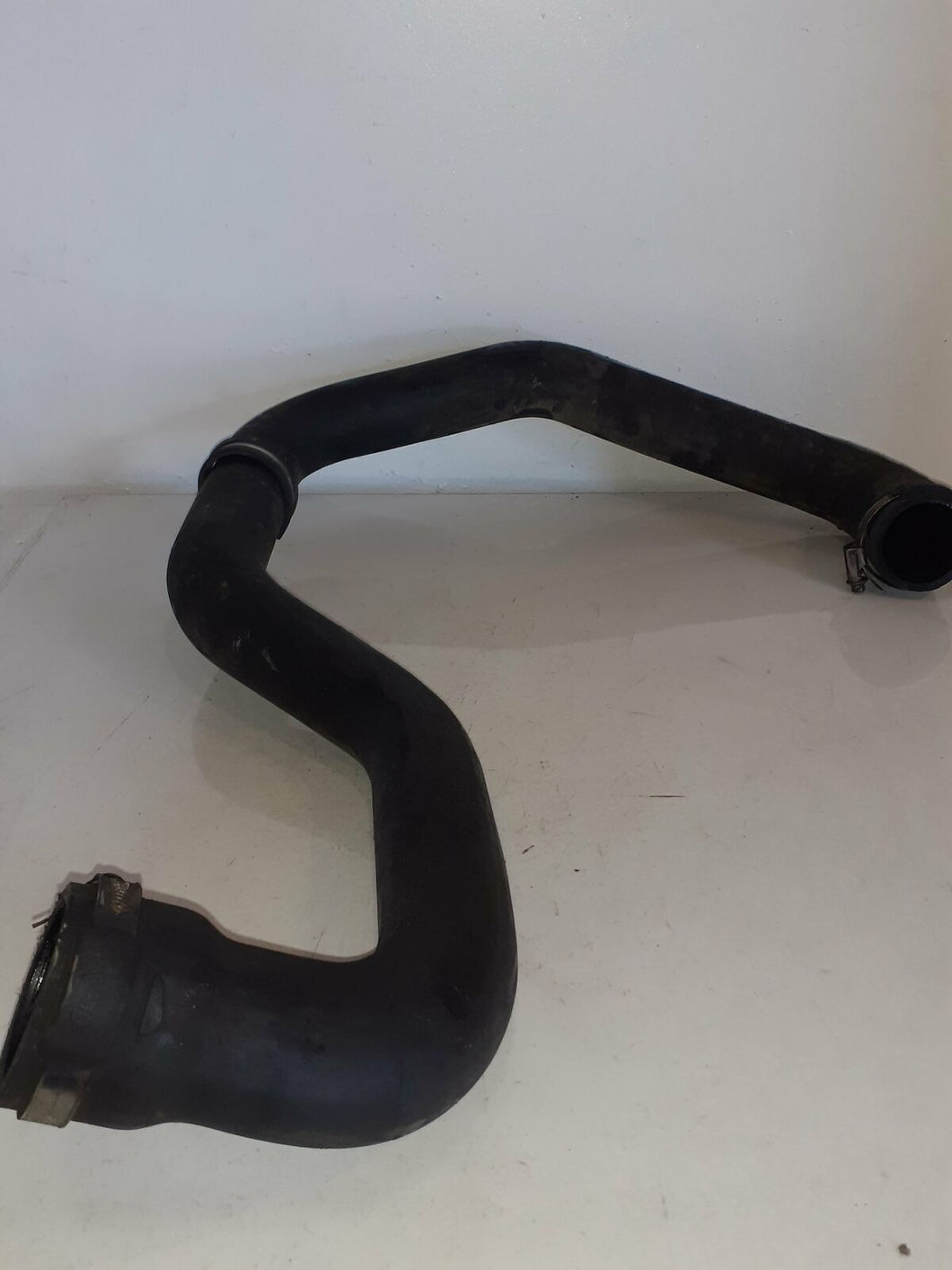 Vauxhall Vivaro Renualt Trafic 1.9 Di Passenger Side Intercooler Pipe