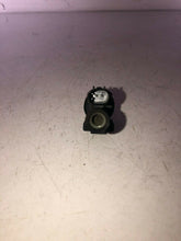 Load image into Gallery viewer, Mercedes Sprinter 313 CDi 2012 Air Pump Check Valve
