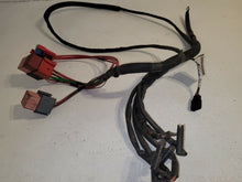 Load image into Gallery viewer, Vauxhall Vivaro Renualt Trafic 2.0 M9R Water Heater Wiring Loom
