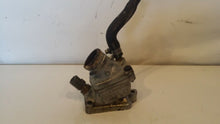 Load image into Gallery viewer, VOLVO V70 2003 2.3 PETROL ESTATE Thermostat Housing
