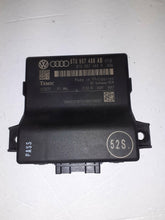 Load image into Gallery viewer, Audi A5 B8 Sport 2.0 TFSI Gateway Diagnostic Interface Module
