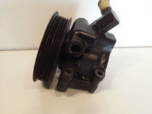 Load image into Gallery viewer, FORD FOCUS  POWER STEERING PUMP 1.8 TDDI 1999
