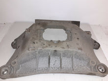 Load image into Gallery viewer, Audi A5 8T3 3.0 TDi Quattro Gearbox Mount Bracket
