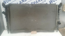 Load image into Gallery viewer, FORD FOCUS RADIATOR  2004 TO 2008 1.6L ZETEC-S PFI
