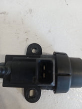 Load image into Gallery viewer, Ford Transit Connect 1.8 TDDI 2006 EGR Control Valve
