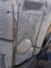 Load image into Gallery viewer, Vauxhall Vivaro Renualt Trafic 2.0 CDTi Fuel Tank
