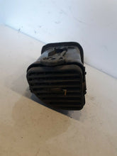 Load image into Gallery viewer, Ford Transit MK6   2000 - 2006 Heater Vent Centre Bottom
