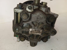 Load image into Gallery viewer, Ford Transit Connect 1.8 TDDI 2003 Power Steering Pump
