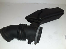Load image into Gallery viewer, Jaguar XJ8 MK7 X350 2003 - 2006 Air Intake Pipe And Duct

