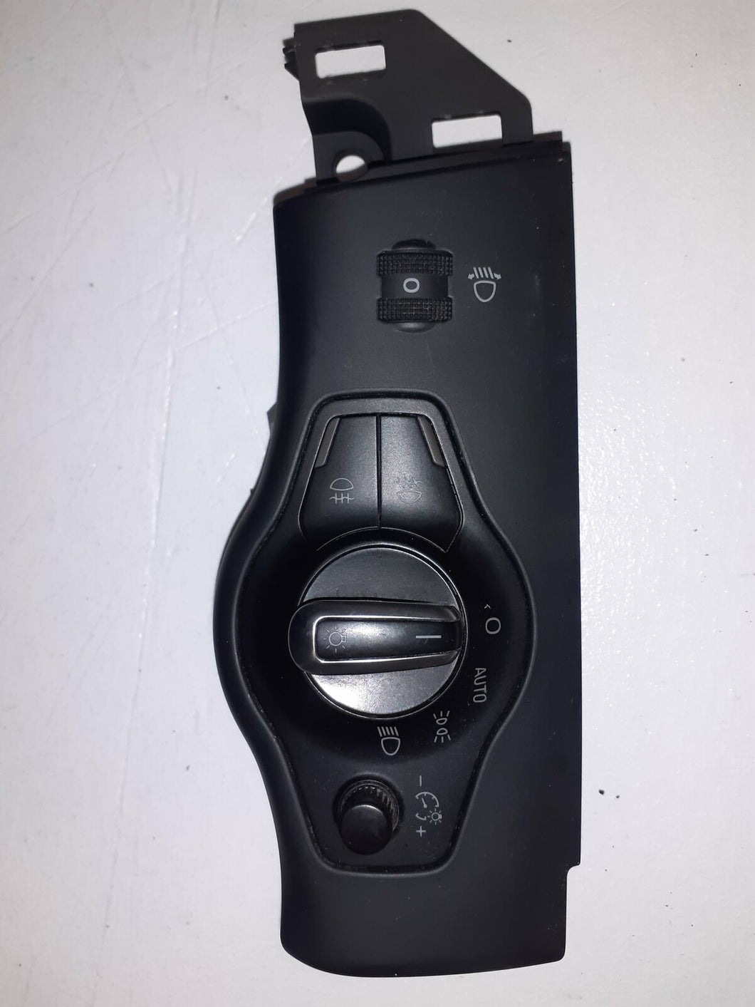 Audi A5 B8 Sport 2.0 TFSI Headlight Switch