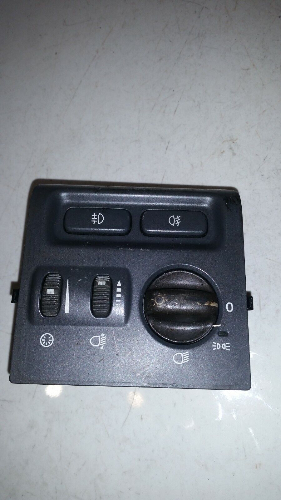 VOLVO S40 95-04 Headlight Switch