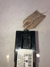 Load image into Gallery viewer, VW GOLF 98 - 04 MK 4, 1.4cc, 16 VALVE Electric Window Switch
