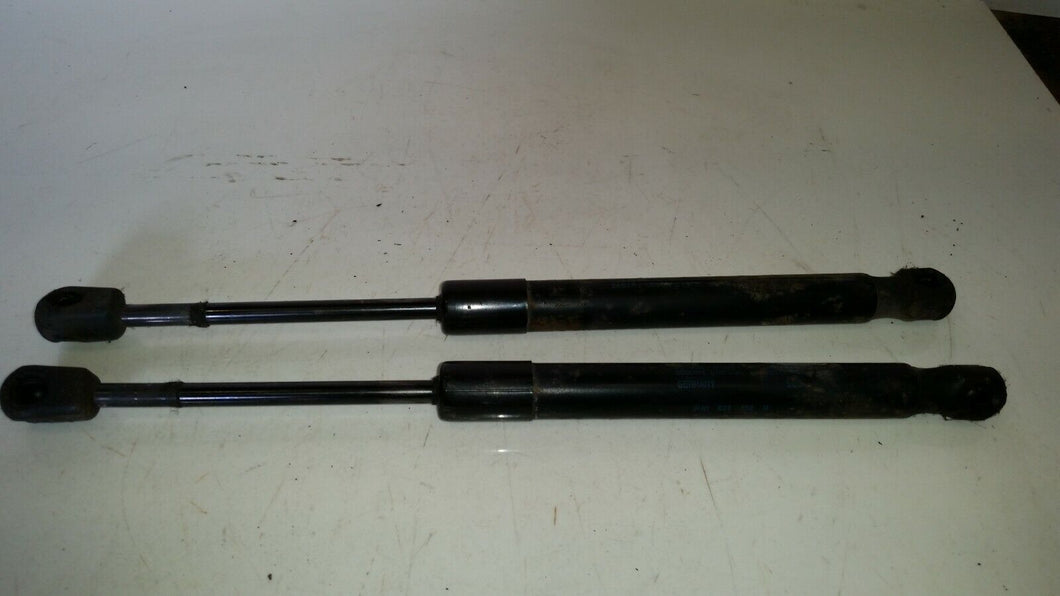 Audi A4 2.4 V6 Sport B6 Cabriolet Boot Gas Strut Rams