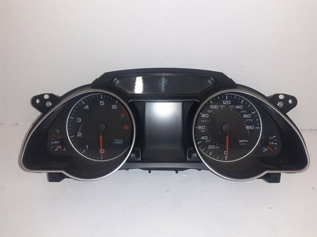 Audi A5 B8 Sport 2.0 TFSI Speedometer