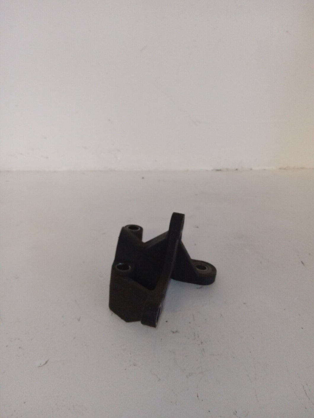 Ford Transit Connect 1.8 TDDI 2003 Engine Mount