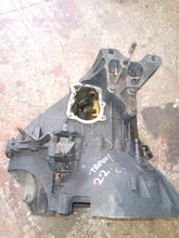 Load image into Gallery viewer, Ford Transit MK7 Euro 4 2.2 FWD 2006 - 2013 Gearbox
