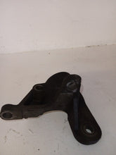 Load image into Gallery viewer, Ford Transit Connect 1.8 TDDI 2003 Engine Mount
