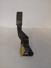 Load image into Gallery viewer, Ford Transit 2.4 TDDi RWD 2003 - 2006 Accelerator Pedal
