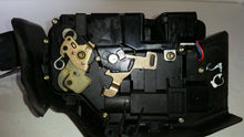 Load image into Gallery viewer, Audi A4 2.4 V6 Sport B6 Cabriolet Drivers Right Side Door Lock Mechanism
