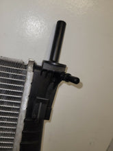 Load image into Gallery viewer, Ford Transit MK7 Euro 4 2.4 RWD 2007 - 2011 Coolant Radiator Air Con Model
