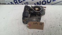 Load image into Gallery viewer, VAUXHALL CORSA THROTTLE BODY 2001 973cc
