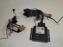 Load image into Gallery viewer, Ford Transit MK7 2006 - 2013 Trackm8 T8 GPRS Module
